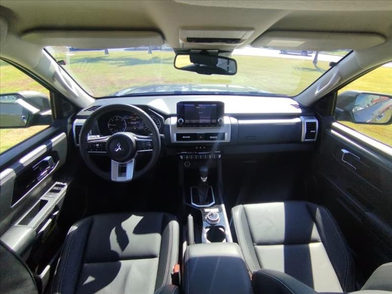  TRITON  2.4 Biturbo CD Hpe-s 4X4 8