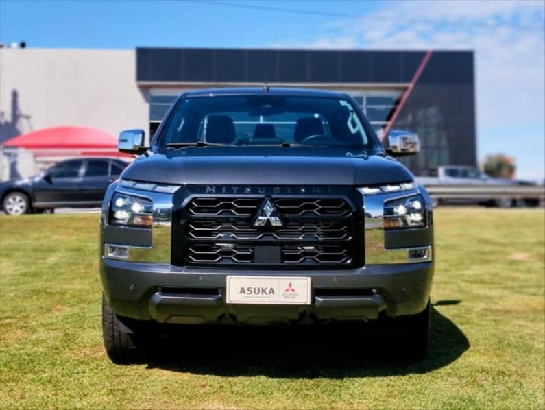  TRITON  2.4 Biturbo CD Hpe-s 4X4 5