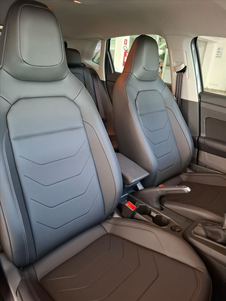POLO 1.0 170 TSI Highline POLO 1.0 170 TSI Highline