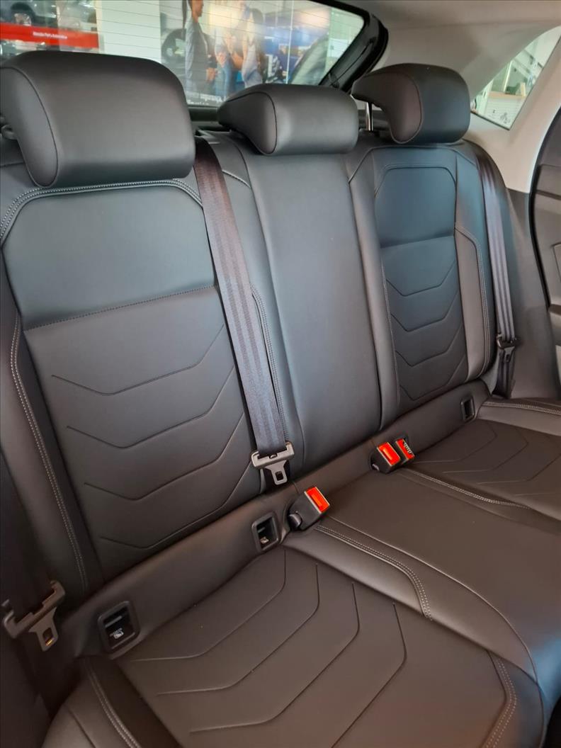 POLO 1.0 170 TSI Highline POLO 1.0 170 TSI Highline