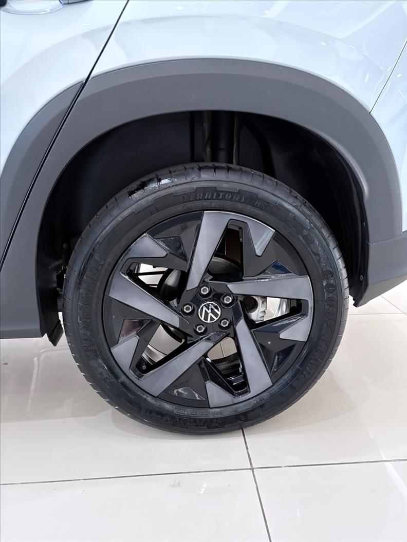  TERA  1.0 170 TSI High 17