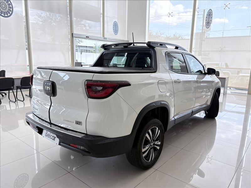  TORO  1.3 Turbo 270 Freedom 1