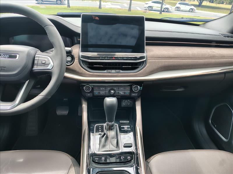  COMMANDER  2.0 Td380 Turbo Overland 9