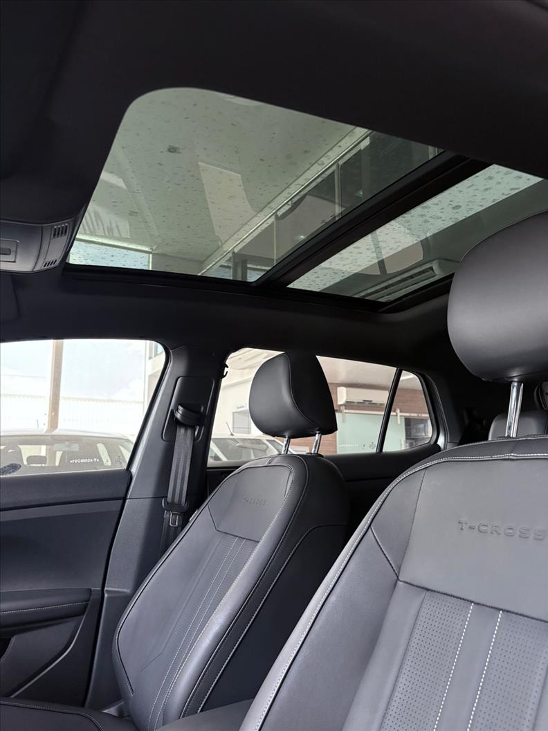 T-CROSS  1.4 250 TSI Highline 10