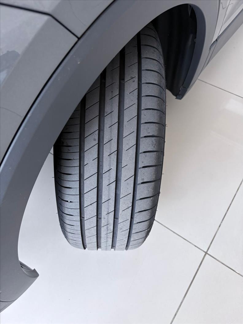  T-CROSS  1.4 250 TSI Highline 17