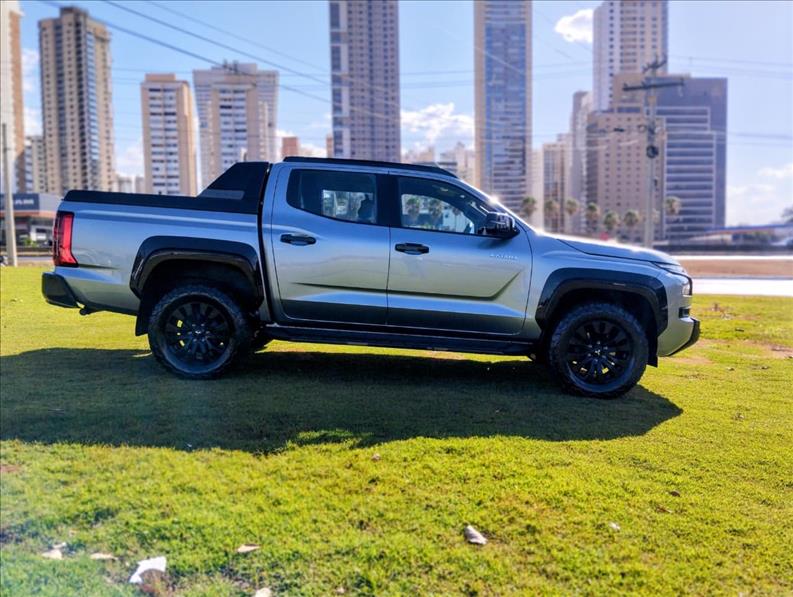  TRITON  2.4 Biturbo CD Katana 4X4 1