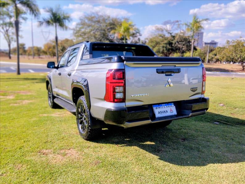  TRITON  2.4 Biturbo CD Katana 4X4 4