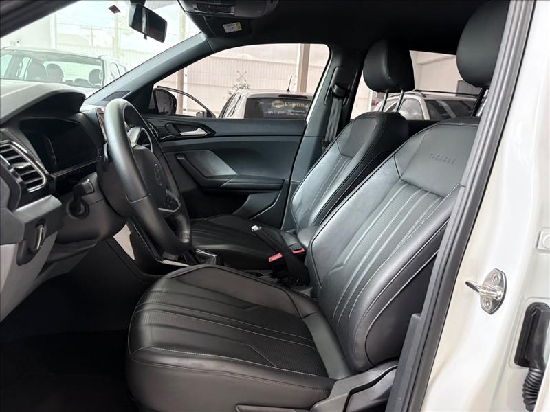  T-CROSS  1.0 200 TSI Comfortline 8