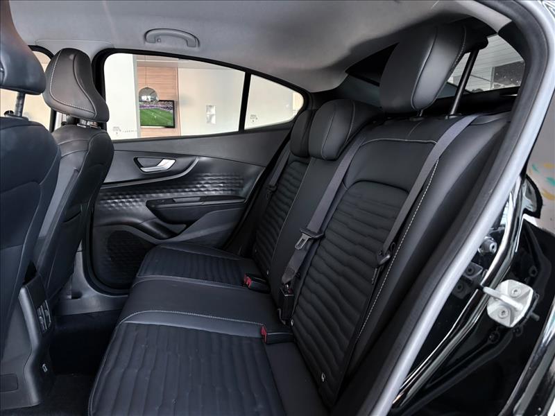  FASTBACK  1.0 Turbo 200 Hybrid Audace 9