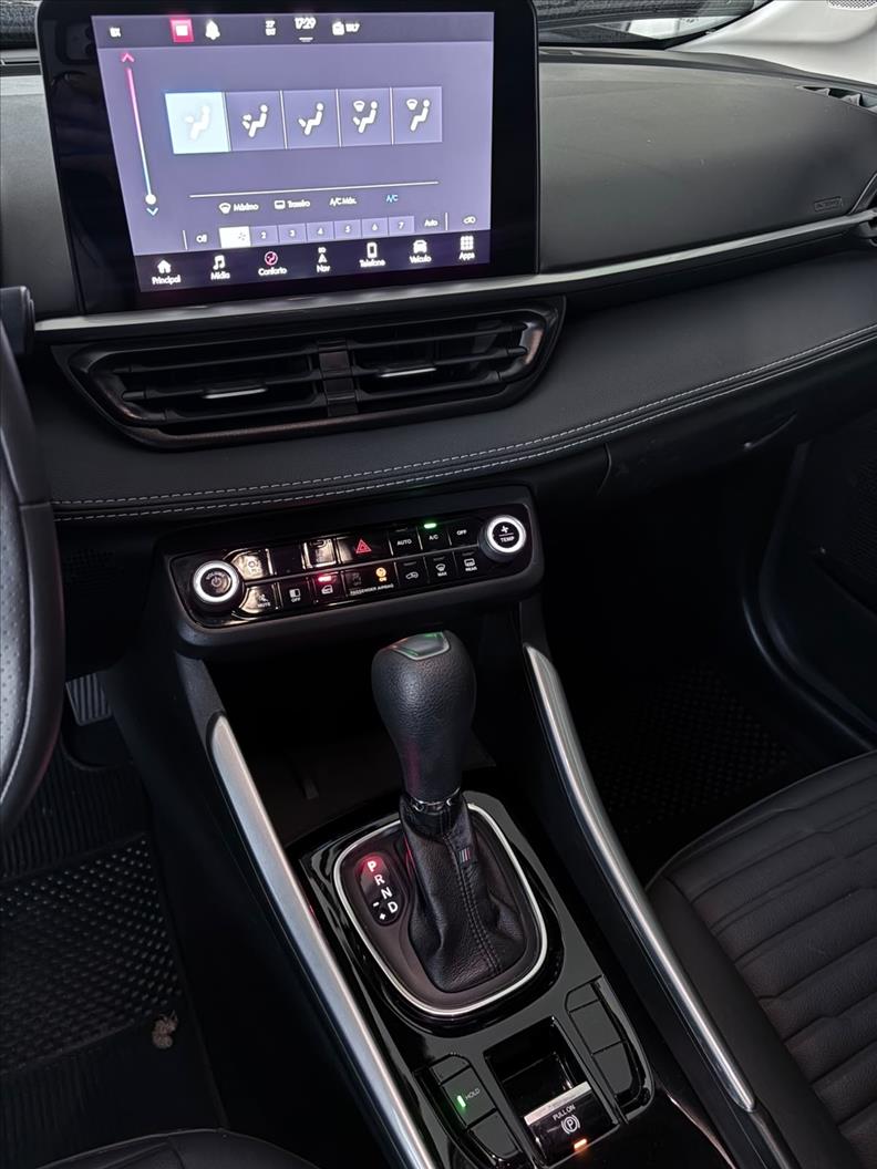  FASTBACK  1.0 Turbo 200 Hybrid Audace 12