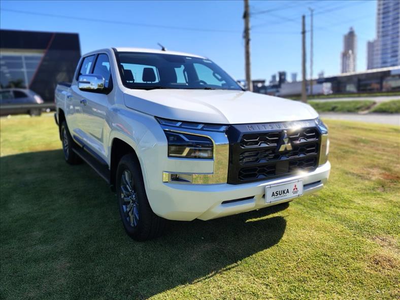  TRITON  2.4 Biturbo CD HPE 4X4 0