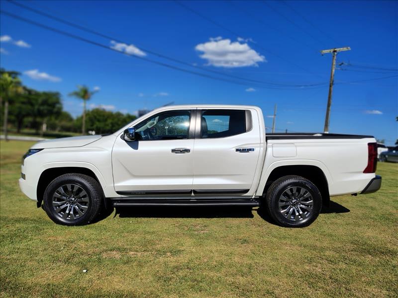  TRITON  2.4 Biturbo CD HPE 4X4 3