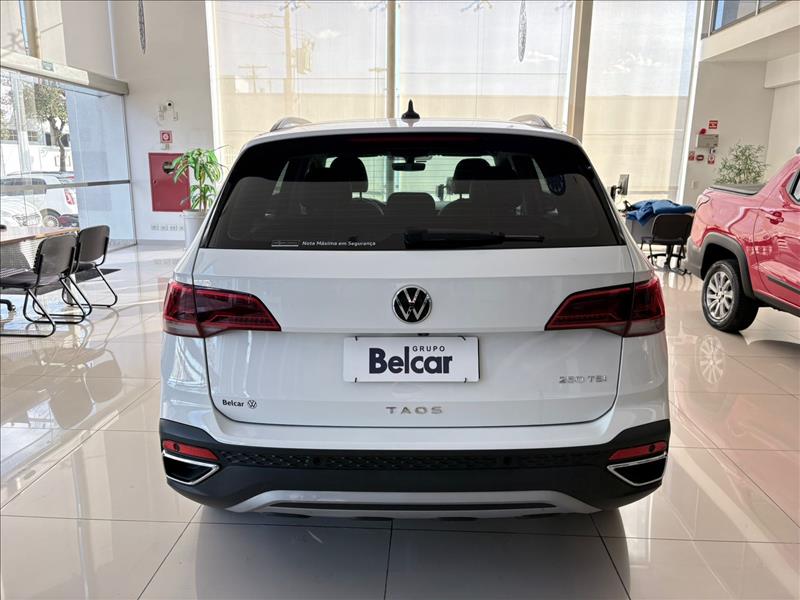  TAOS  1.4 250 TSI Comfortline 2