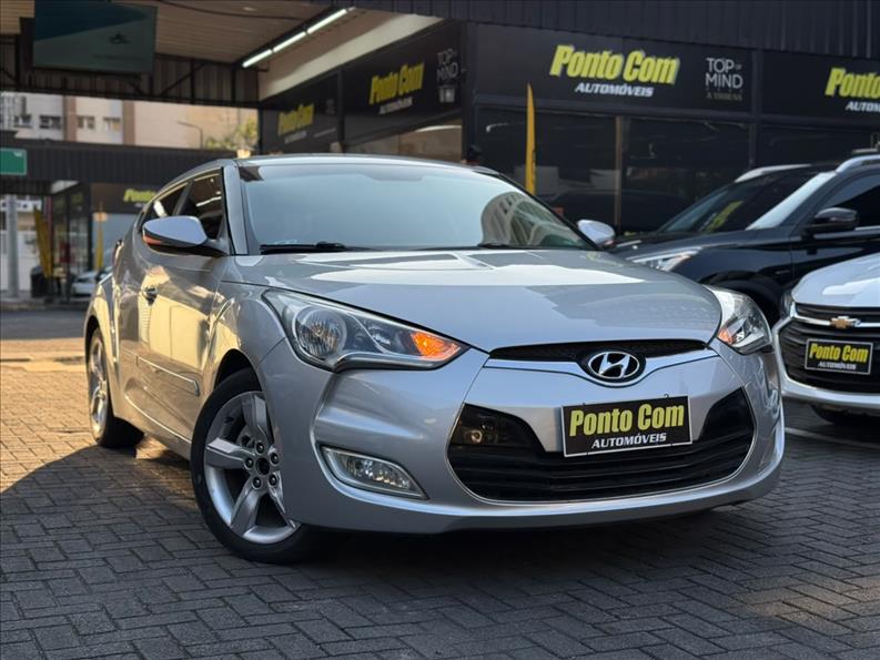 Hyundai VELOSTER 2012