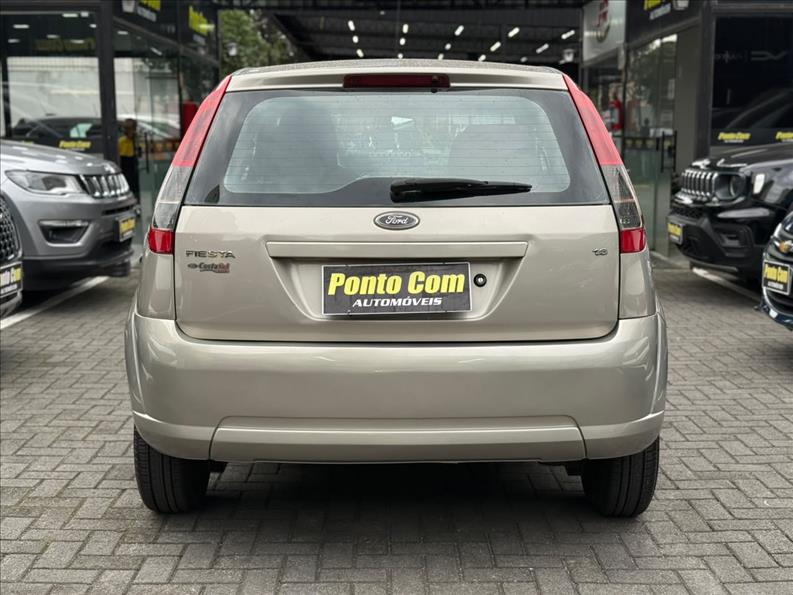 Ford FIESTA 2012
