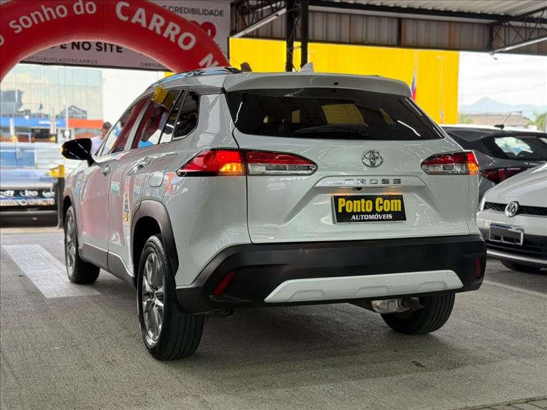 Toyota COROLLA CROSS 2022