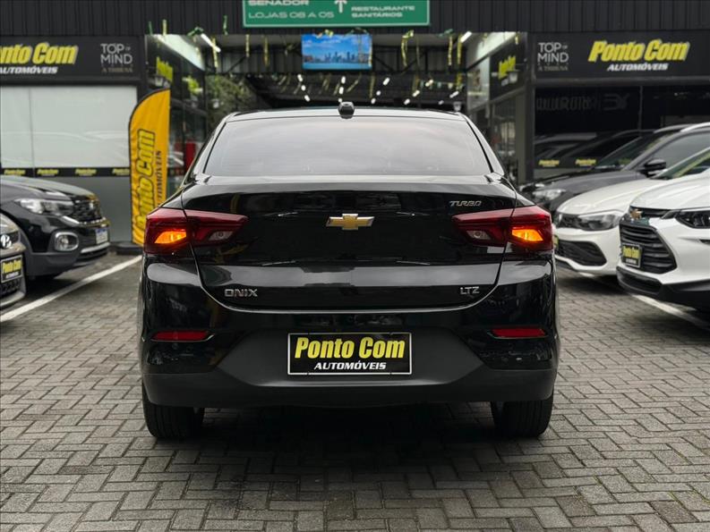 Chevrolet ONIX 2023
