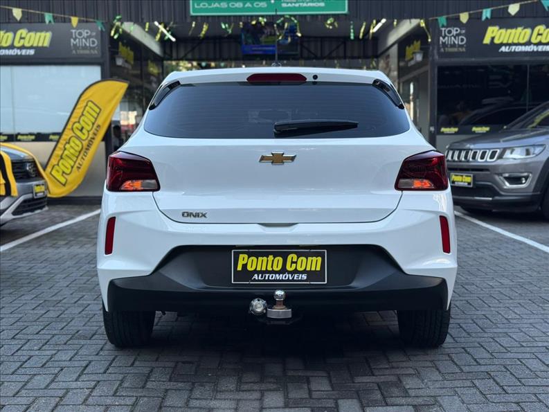 Chevrolet ONIX 2024