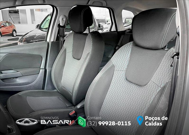 Renault-CAPTUR-1.6 16V SCE Life