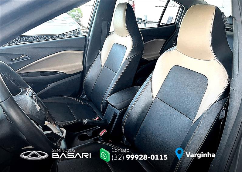 GM - Chevrolet-ONIX-1.0 Turbo Plus Premier