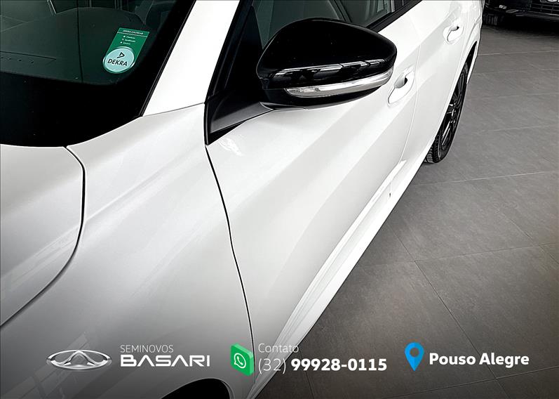 Peugeot-208-1.0 Firefly Style