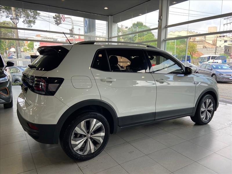  T-CROSS 