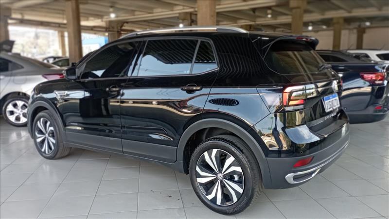  T-CROSS 