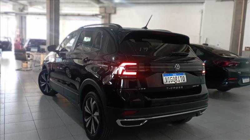  T-CROSS 