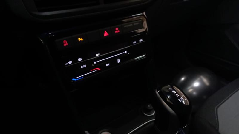  T-CROSS 