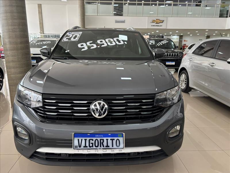  T-CROSS 