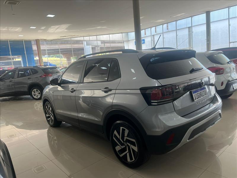  T-CROSS 