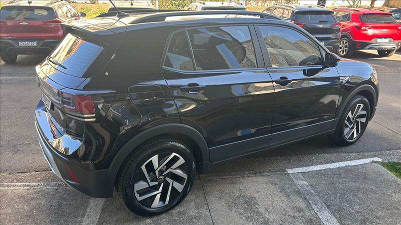  T-CROSS 