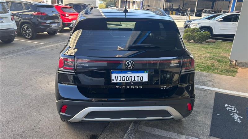  T-CROSS 