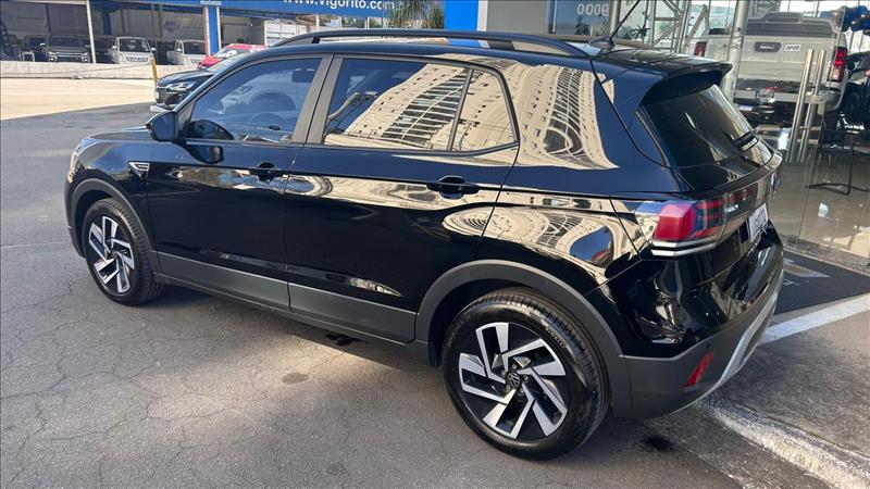  T-CROSS 