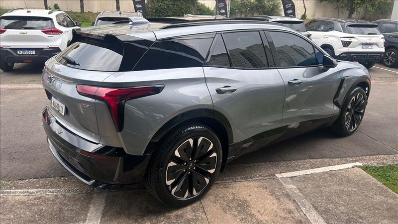  BLAZER EV 