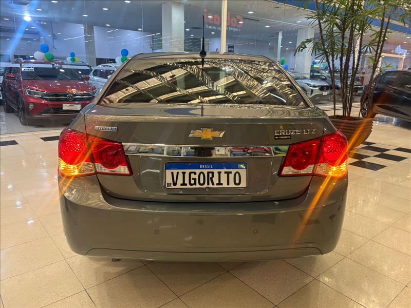  CRUZE 