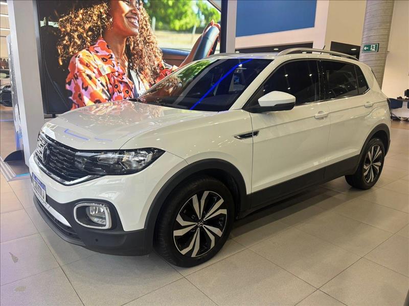 T-CROSS 
