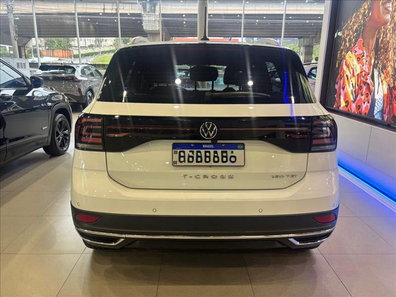  T-CROSS 