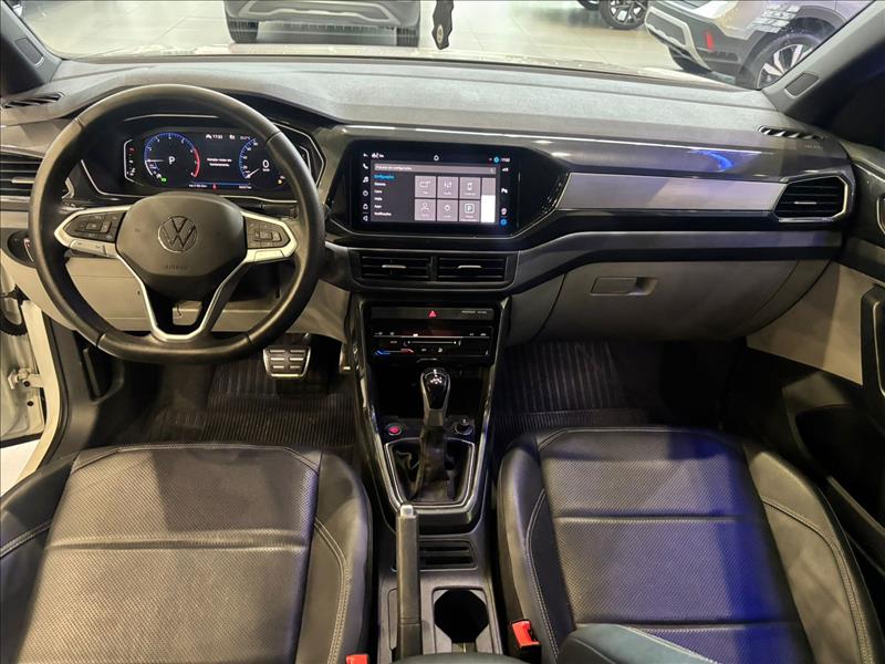  T-CROSS 