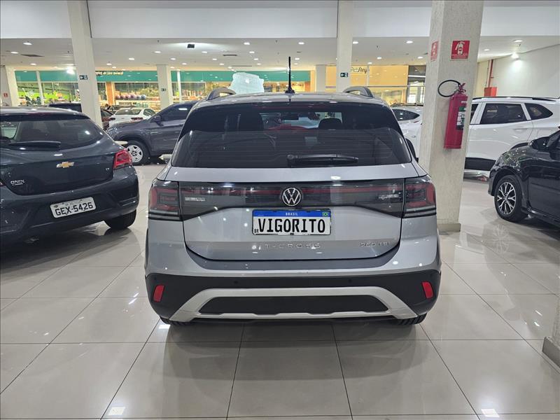  T-CROSS 
