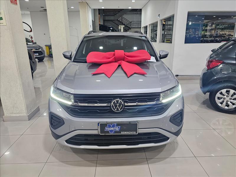 T-CROSS 