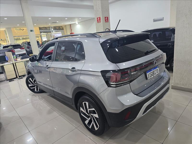  T-CROSS 