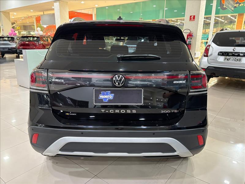  T-CROSS 