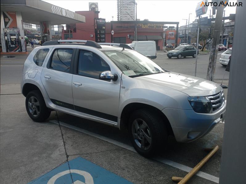 DUSTER 