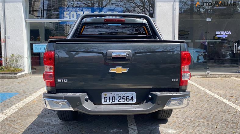  S10 
