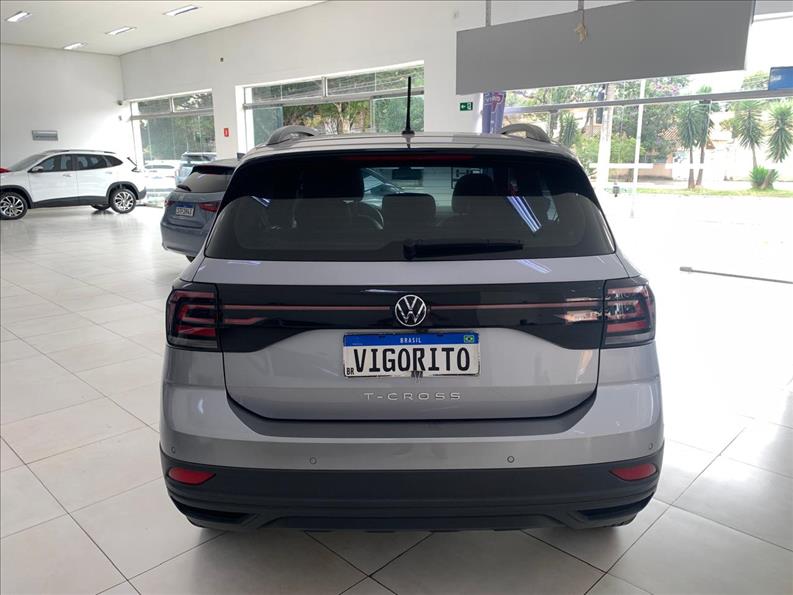  T-CROSS 