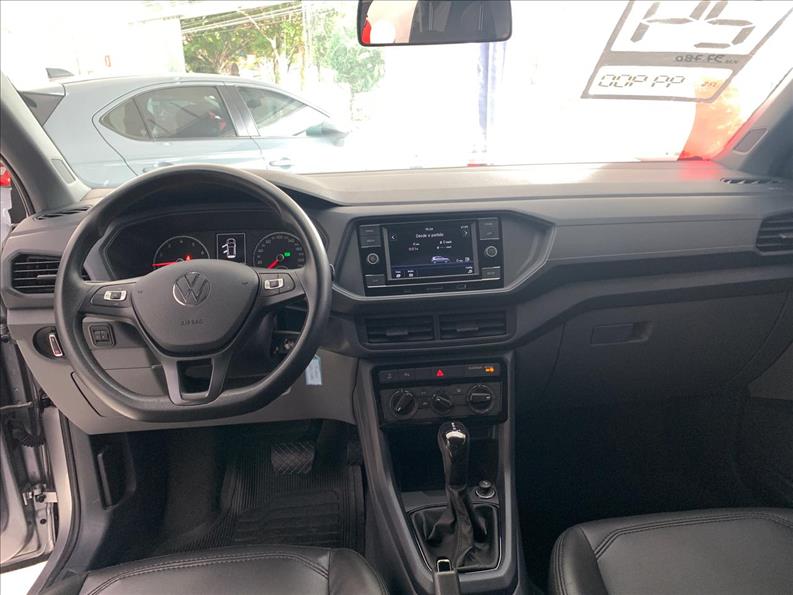  T-CROSS 