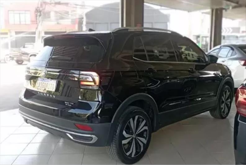  T-CROSS 
