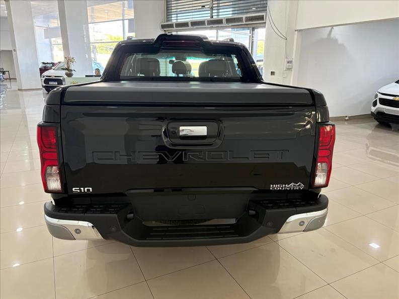  S10 
