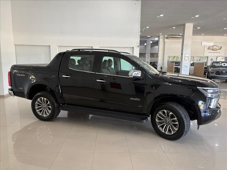  S10 